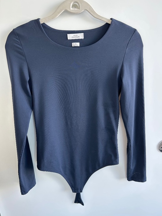 Babaton Tops - Babaton medium navy blue contour bodysuit